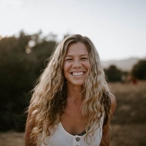 Meet your Posher, Agathe